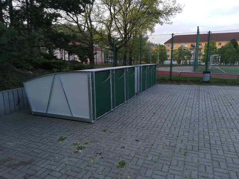 Bike Box - Most, základní škola Svážná