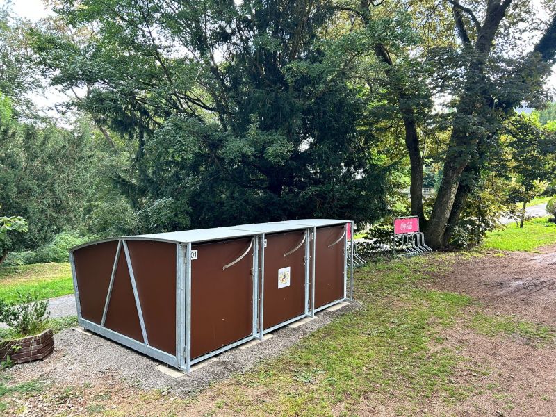 Bike Box - Zámek Zbiroh